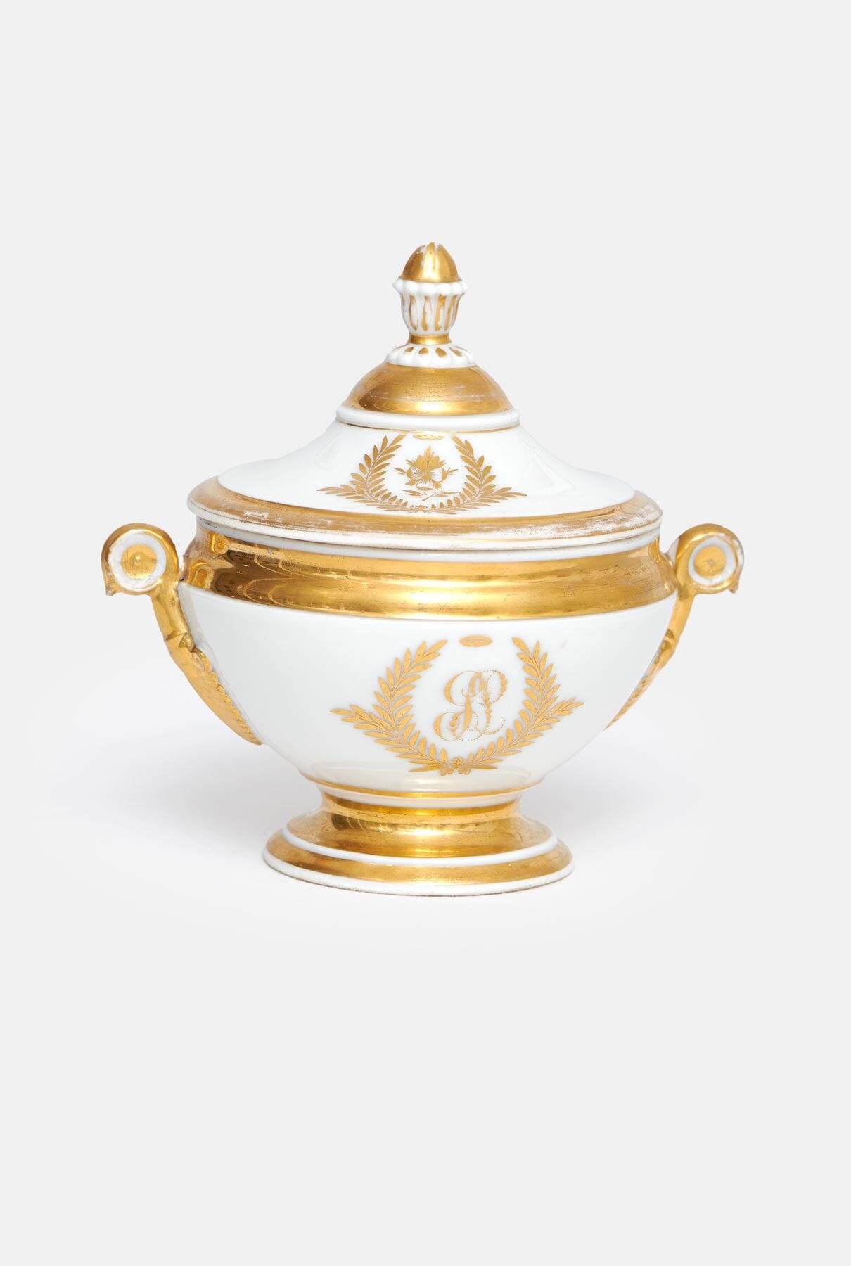 258. BOMBONERA ANJOU Candles VNICA