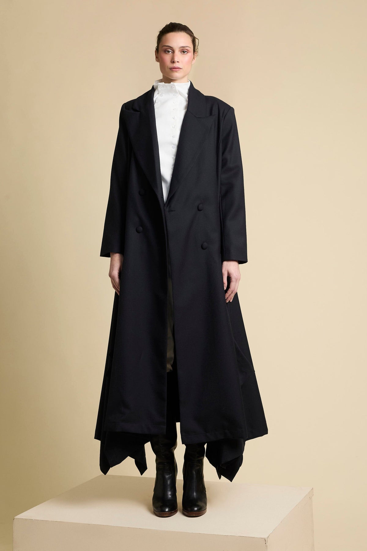 ABRIGO TAMA AZUL MARINO Coats Zaitegui Studio