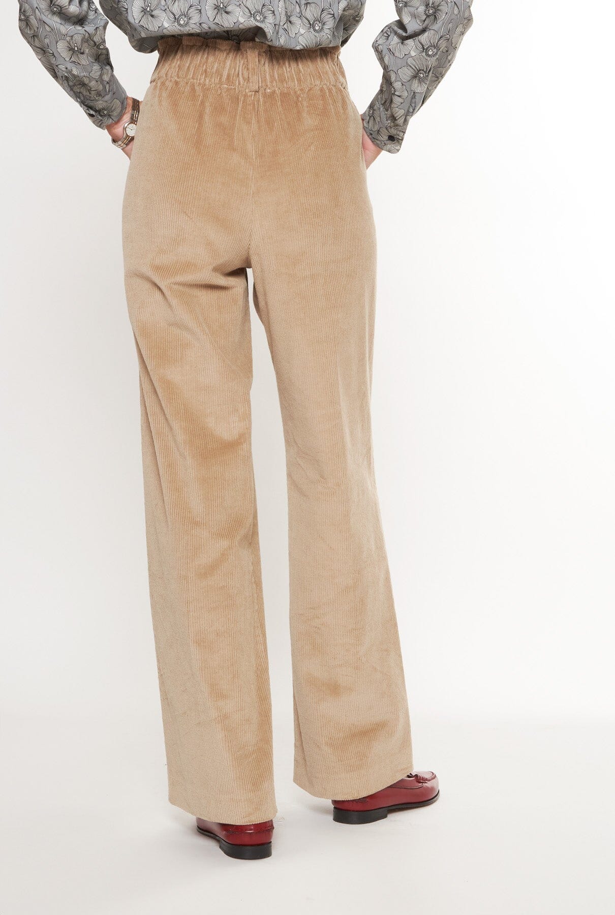 Ainhoa Beige Trousers Julise Magon