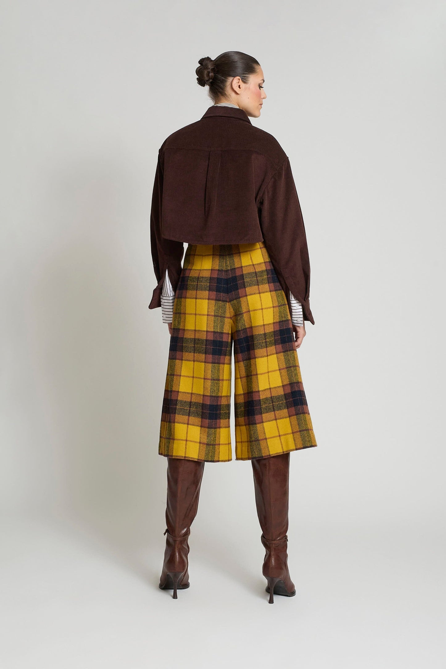 BERMUDA SAMURAY CUADROS Trousers Zaitegui Studio