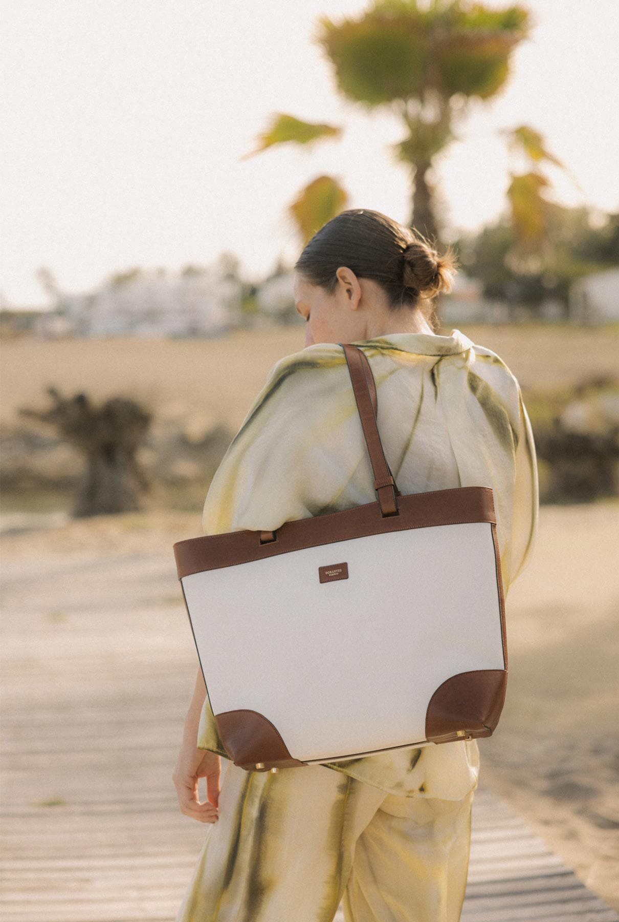 BREAK Lona Blanca Tote bags Dorantes Harness