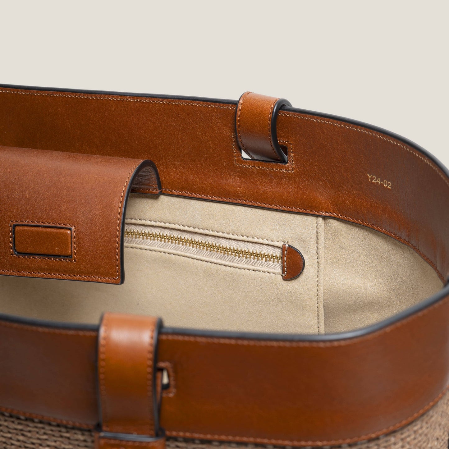 BREAK Rafia Tote bags Dorantes Harness