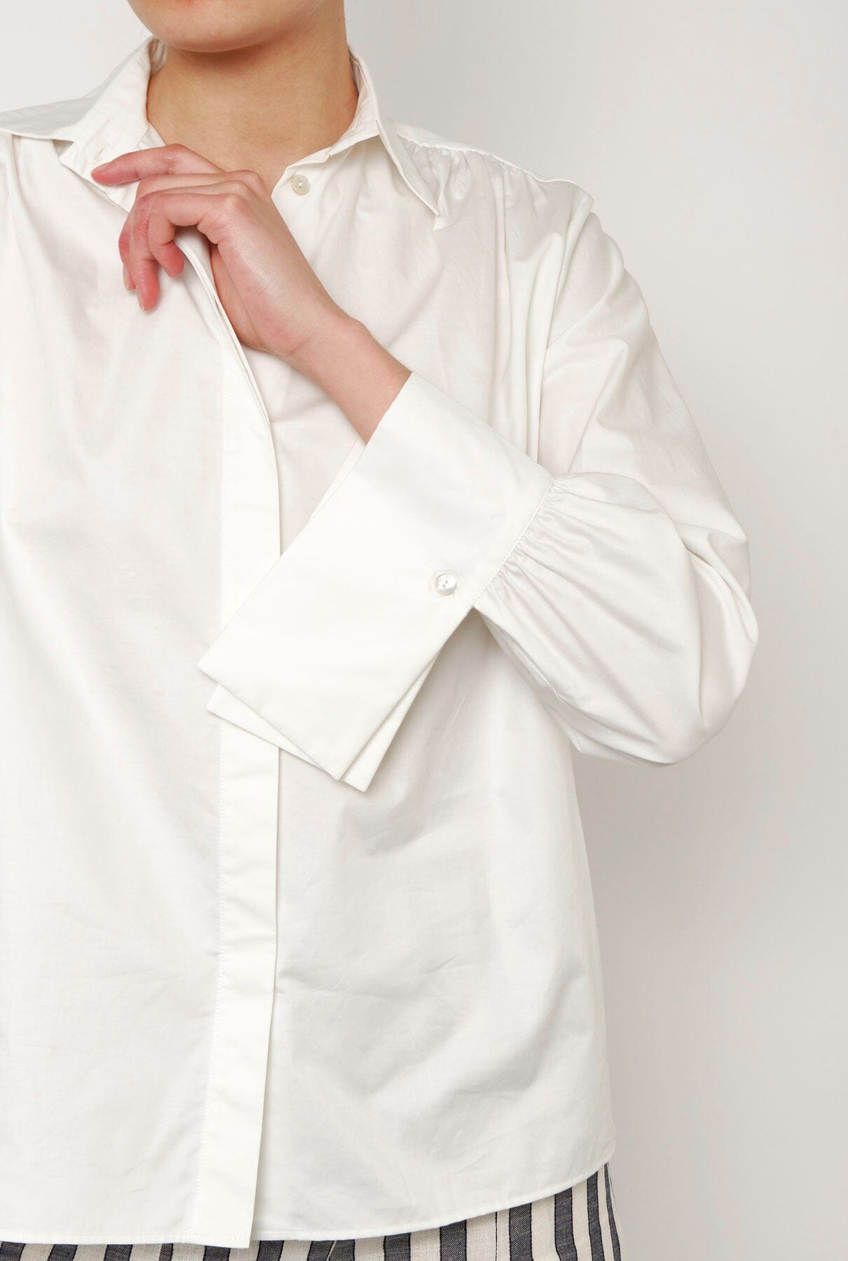 Camisa Amanda Blanca Shirts & blouses Iki Essentials