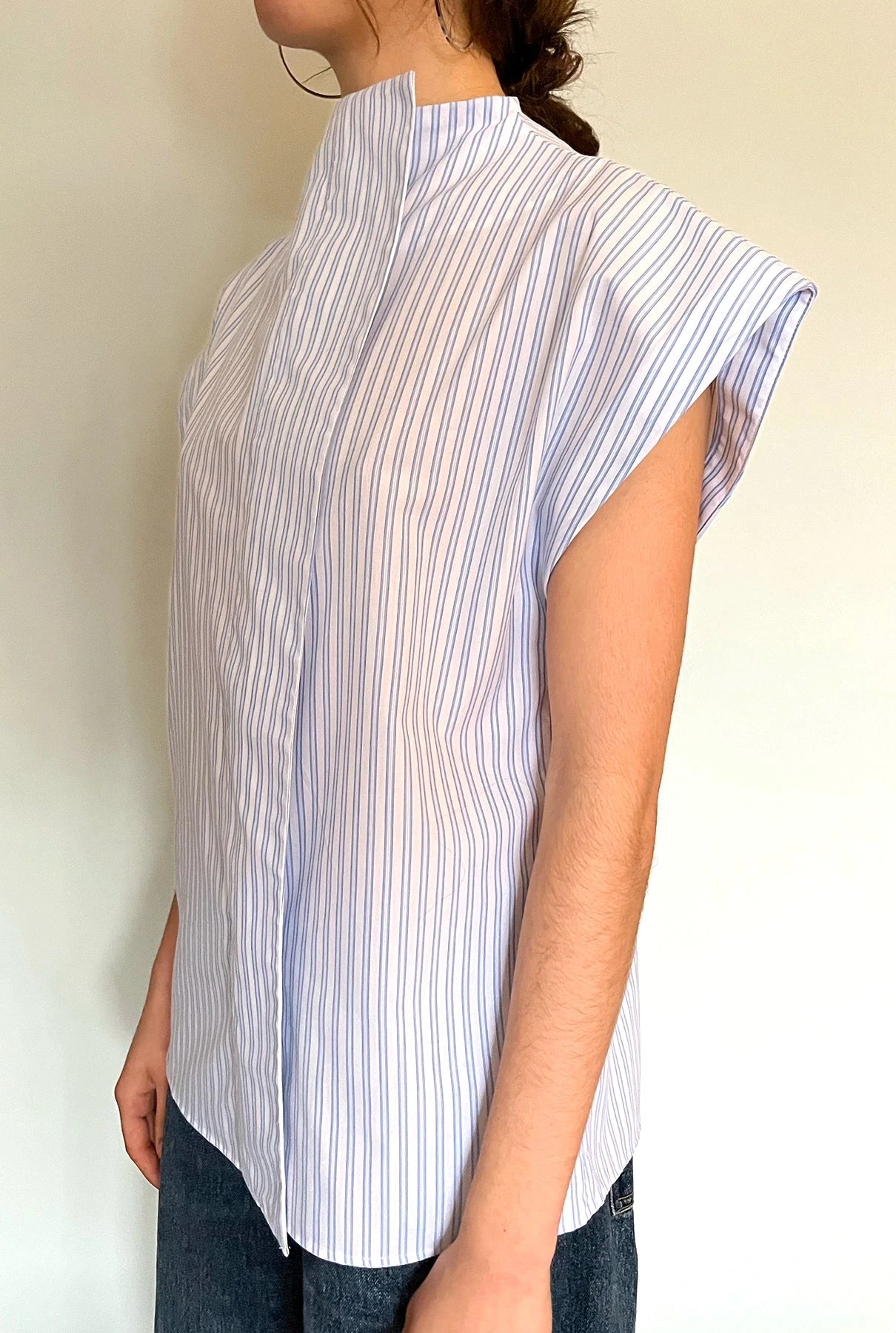 CAMISA LATERAL MANGA CORTA RAYAS AZULES Shirts & blouses Iki Essentials