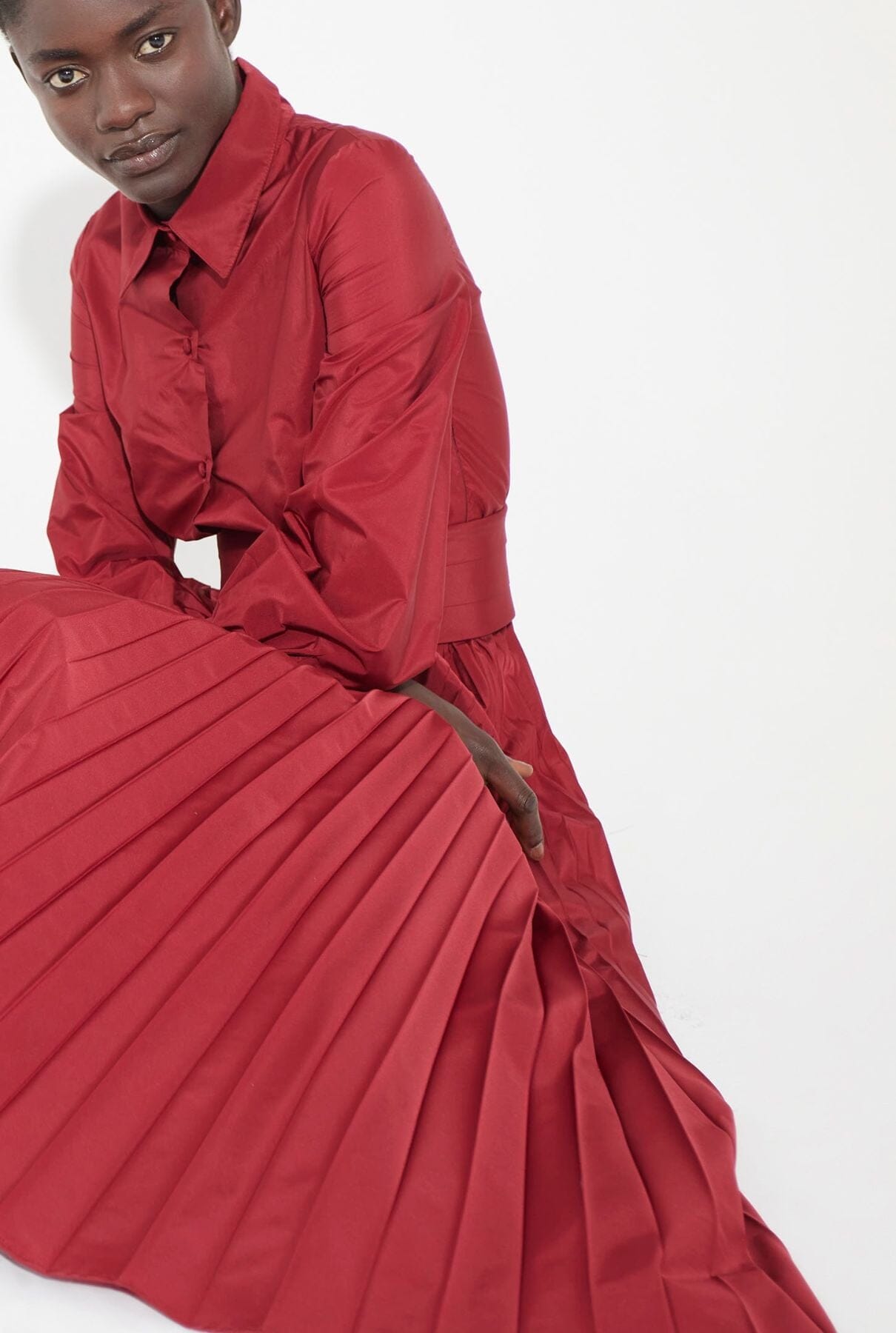 Camisero de tafetan con falda plisada Dresses Tot-Hom