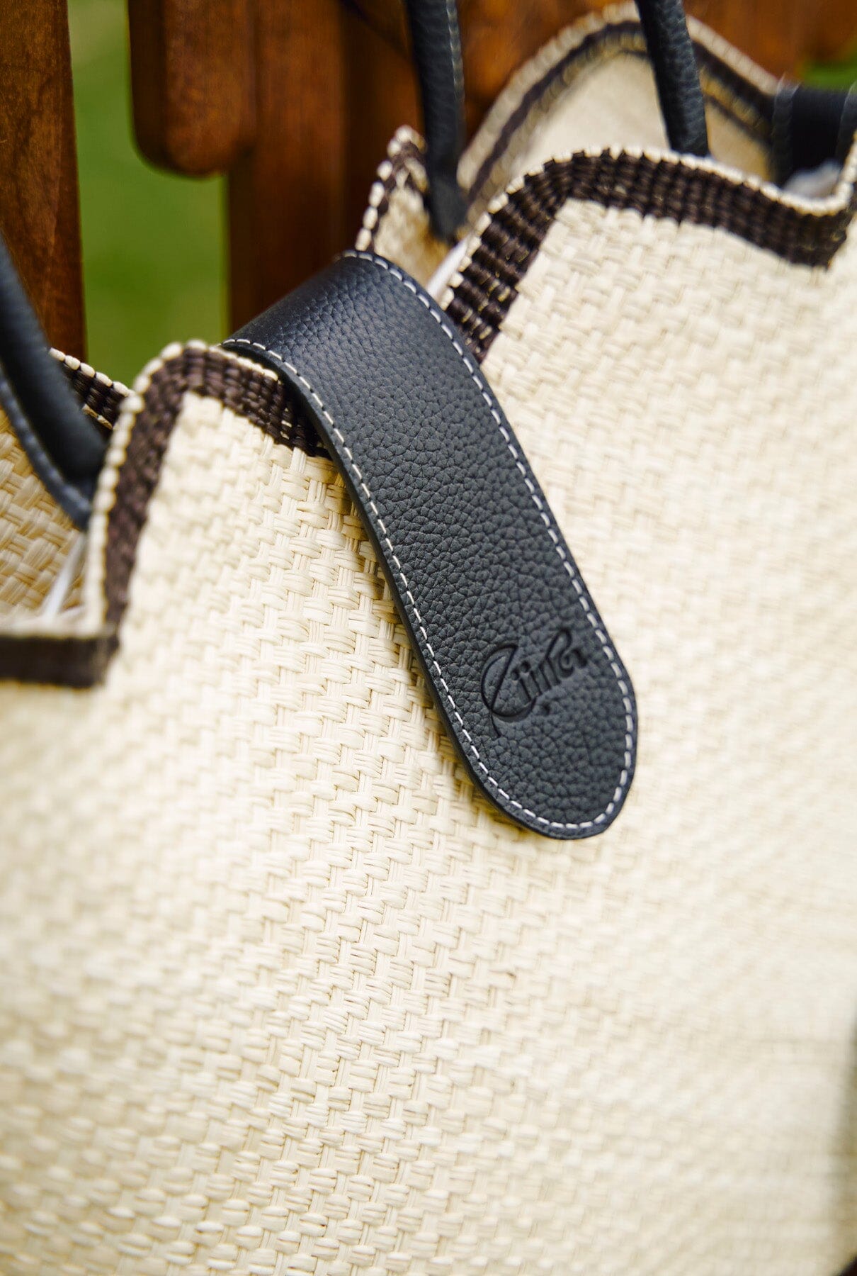 Capazo de Palma de Iraca Arena - Mini Hand bags Eiina Brand