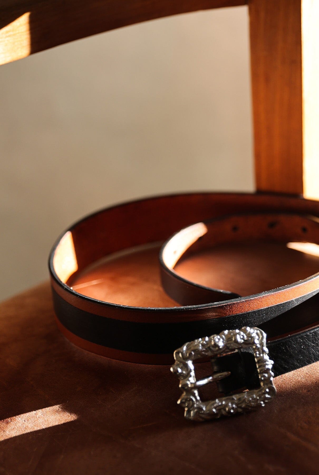 Cinturón Hebilla Antigua Pintado a Mano Belts Dorantes Harness