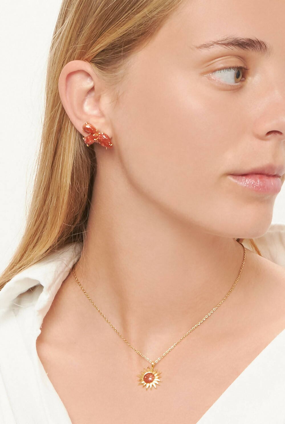 Colgante Sol Coral Rojo Colgante Coolook