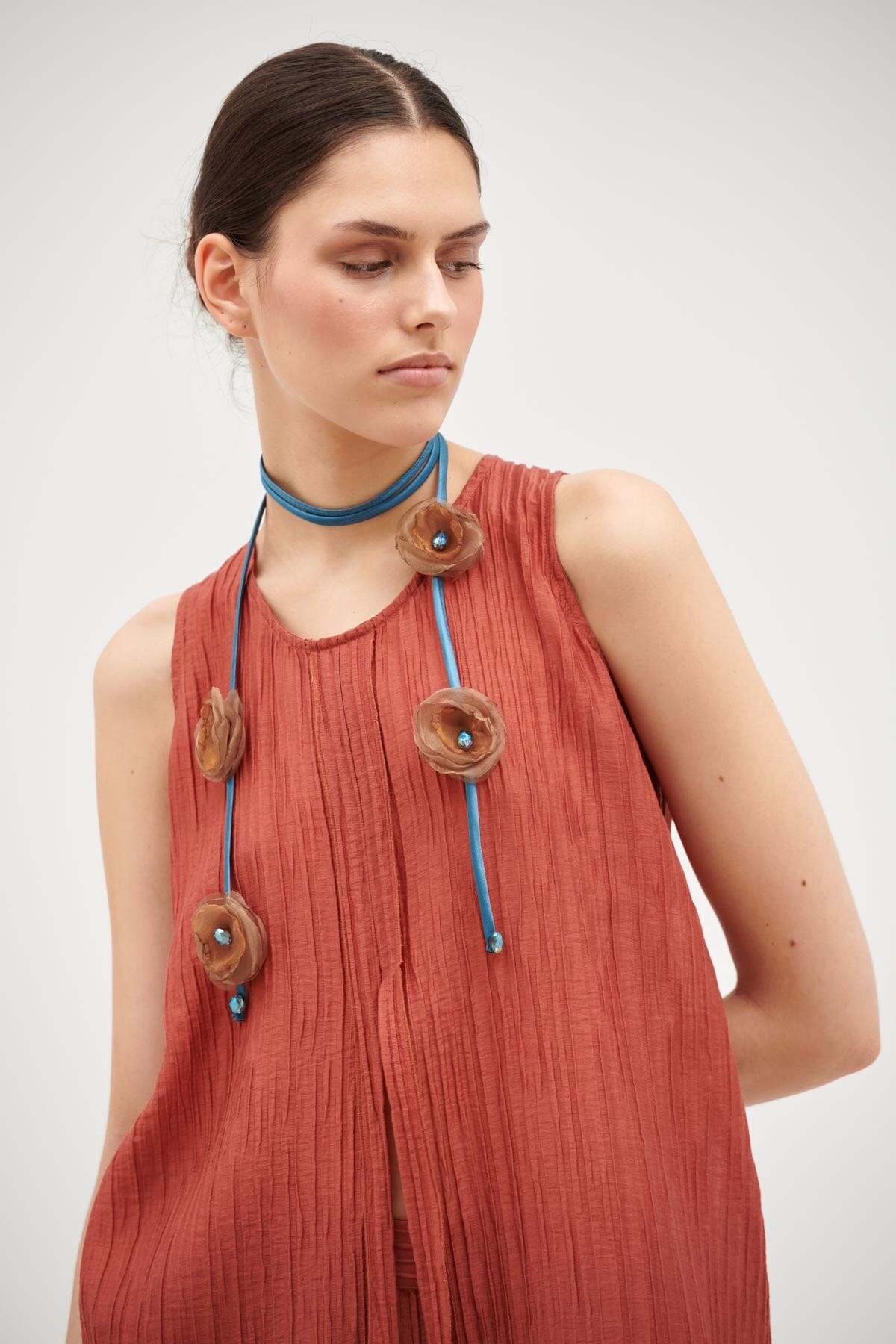 COLLAR ARTESANAL MARRÓN Y AZUL Necklaces Coterelle