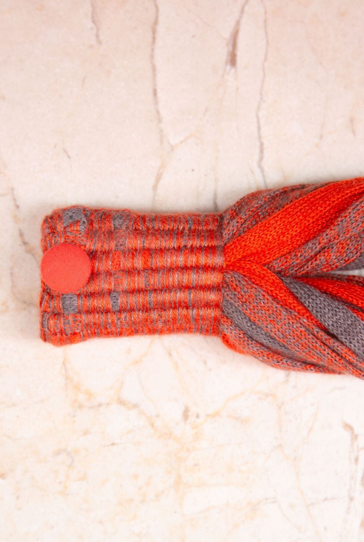 COLLAR CASHMERE/ SEDA NARANJA/ MARRÓN GRIS Necklaces Victoria de Talhora