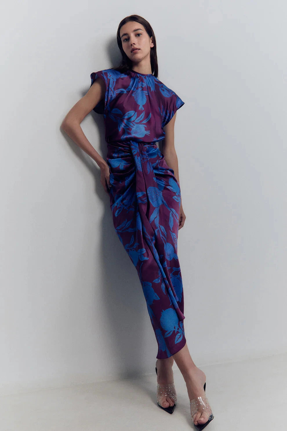 Crew-Neck Knot Dress Dresses Juan Vidal