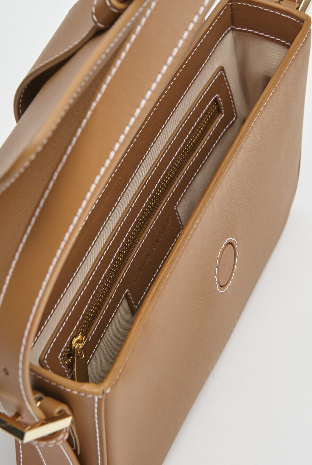 Dalia Latte Shoulder bags Carnevale Madrid