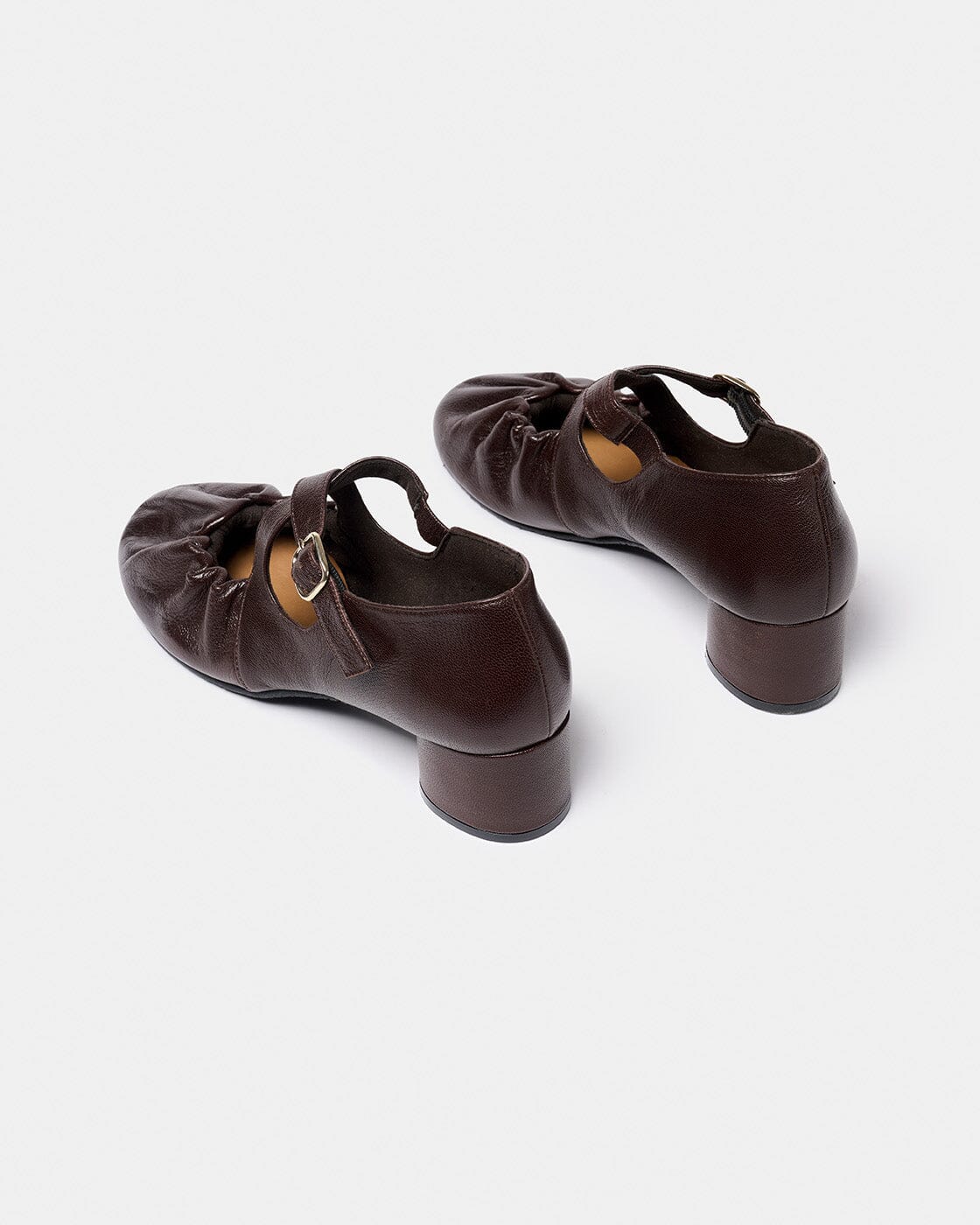 DOROTEA MARRON WILD Heels Naguisa