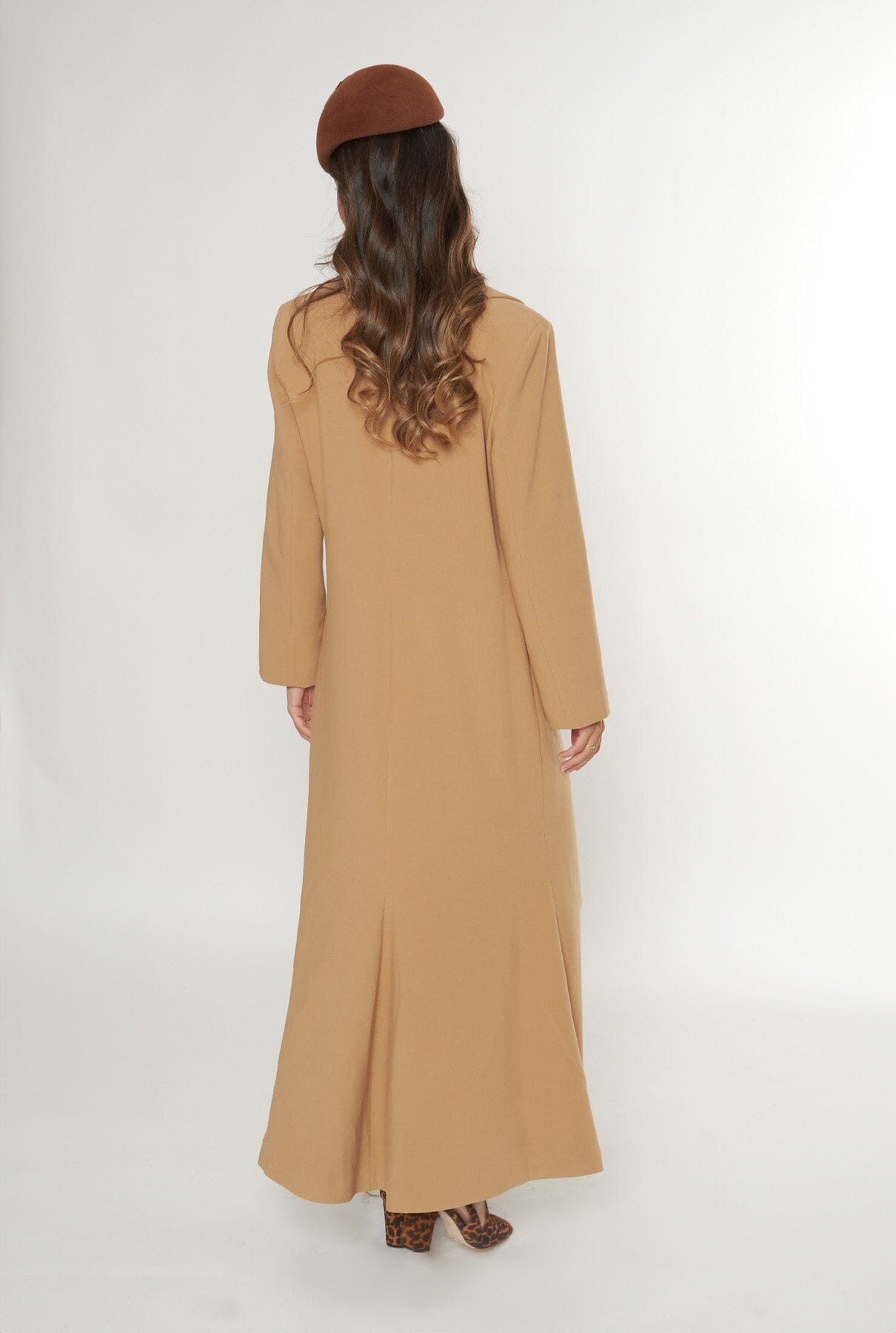 Emilia Coats Julise Magon