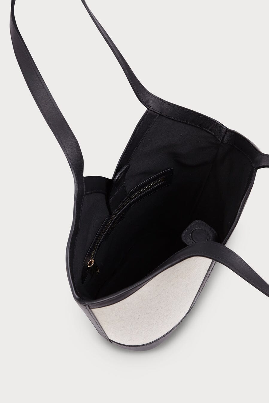 Gaia Black Linen Shoulder bags Carnevale Madrid