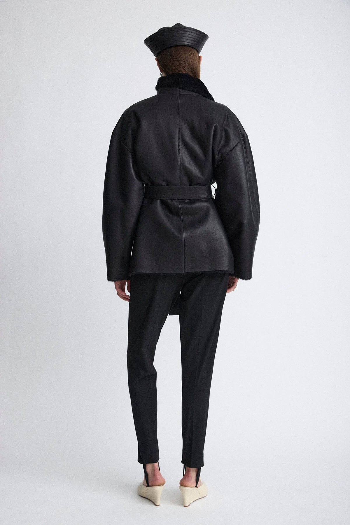 Kimono de pelo napa negro Coats Miguel Marinero