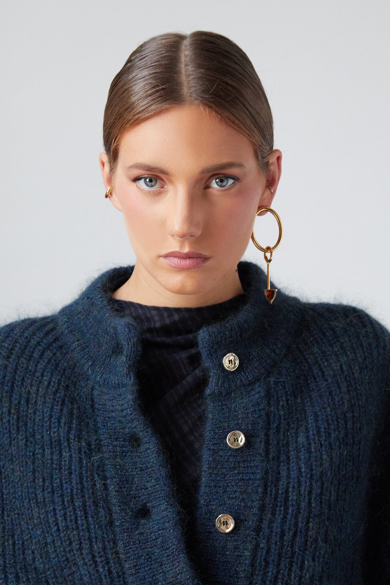 Leandra Cardigan Forest Sweaters The Label Edition