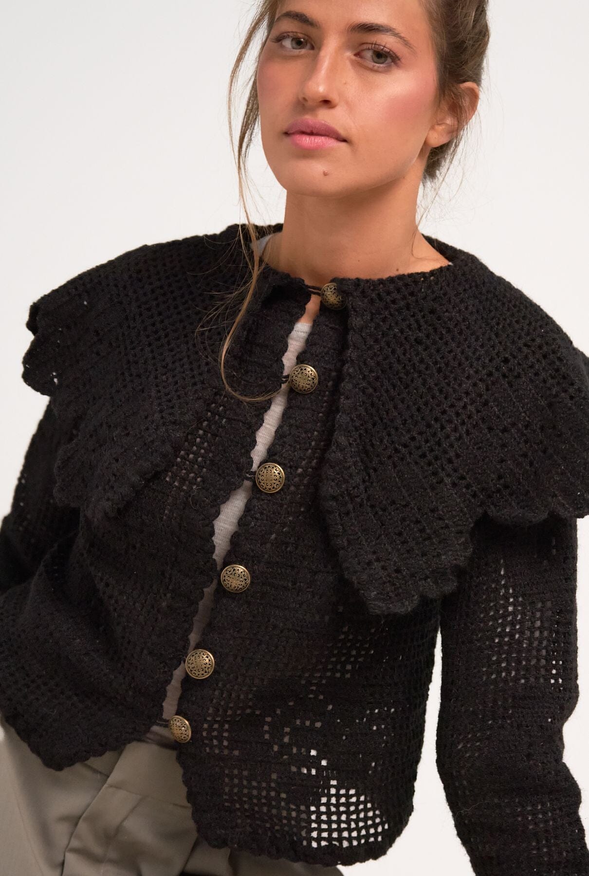 Luce Aniz Sweaters Eiina Brand