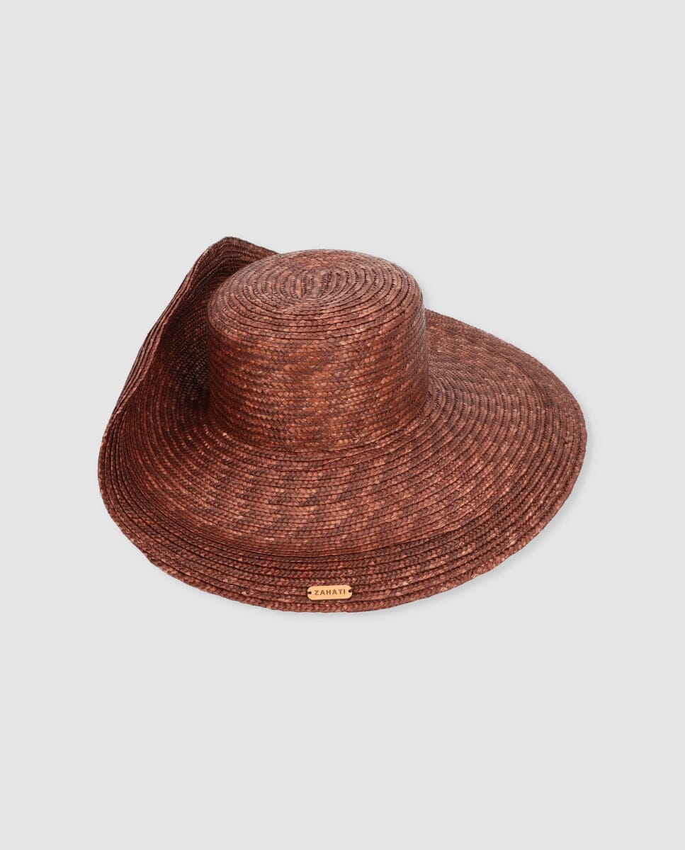 Pamela Upbrim chocolate ala M Hats Zahati