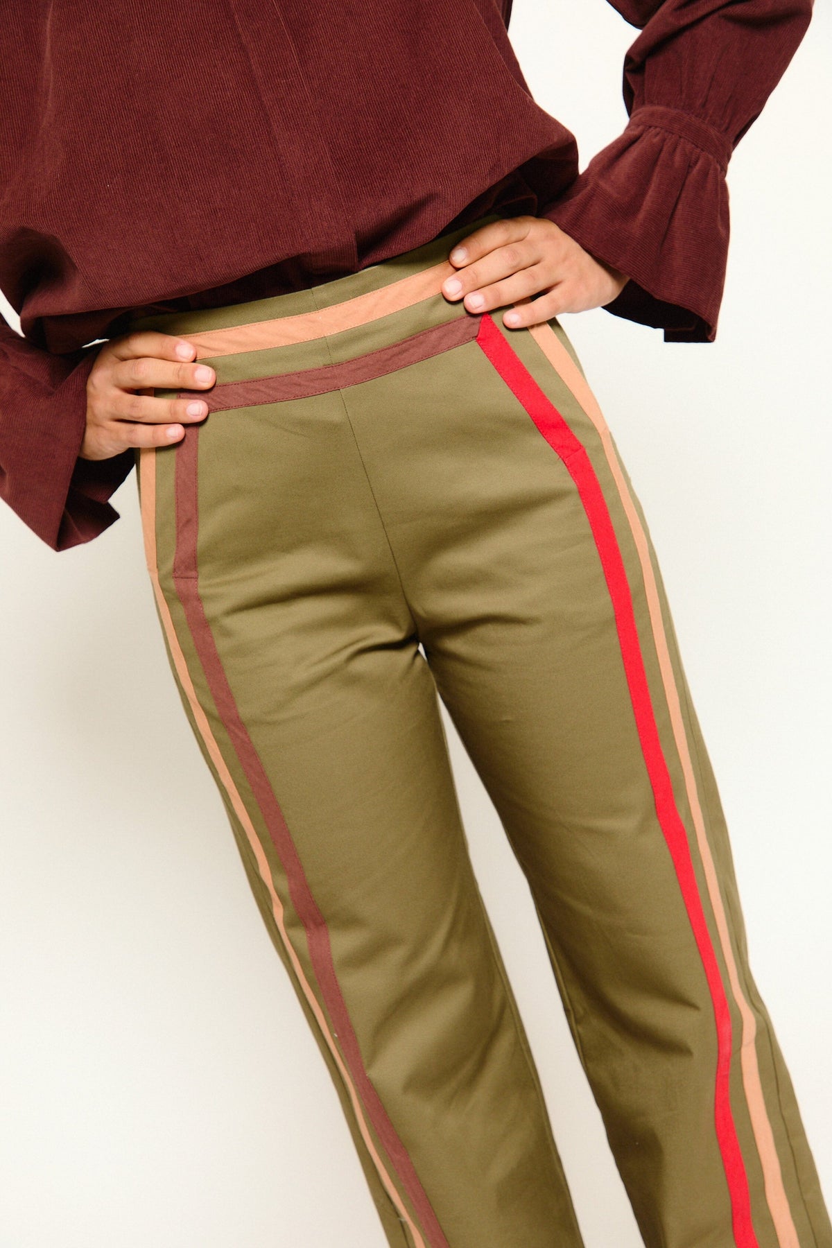 Pantalón Bibi kaki · Werit · vista 5