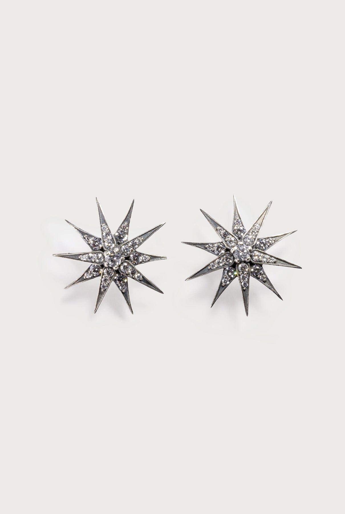Pendientes Estrella de Plata Pequeños Earrings Ynes Suelves Jewellry