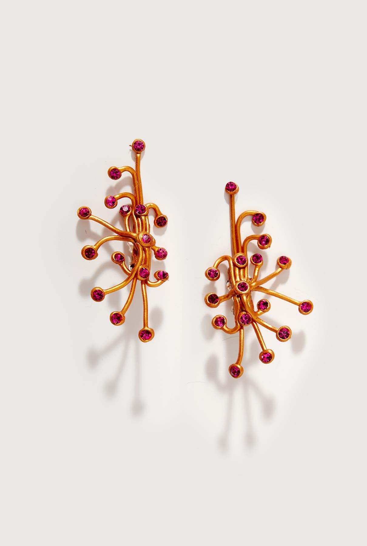 Pendientes Molly Oro Fuxia Earrings Joaquin Blanco