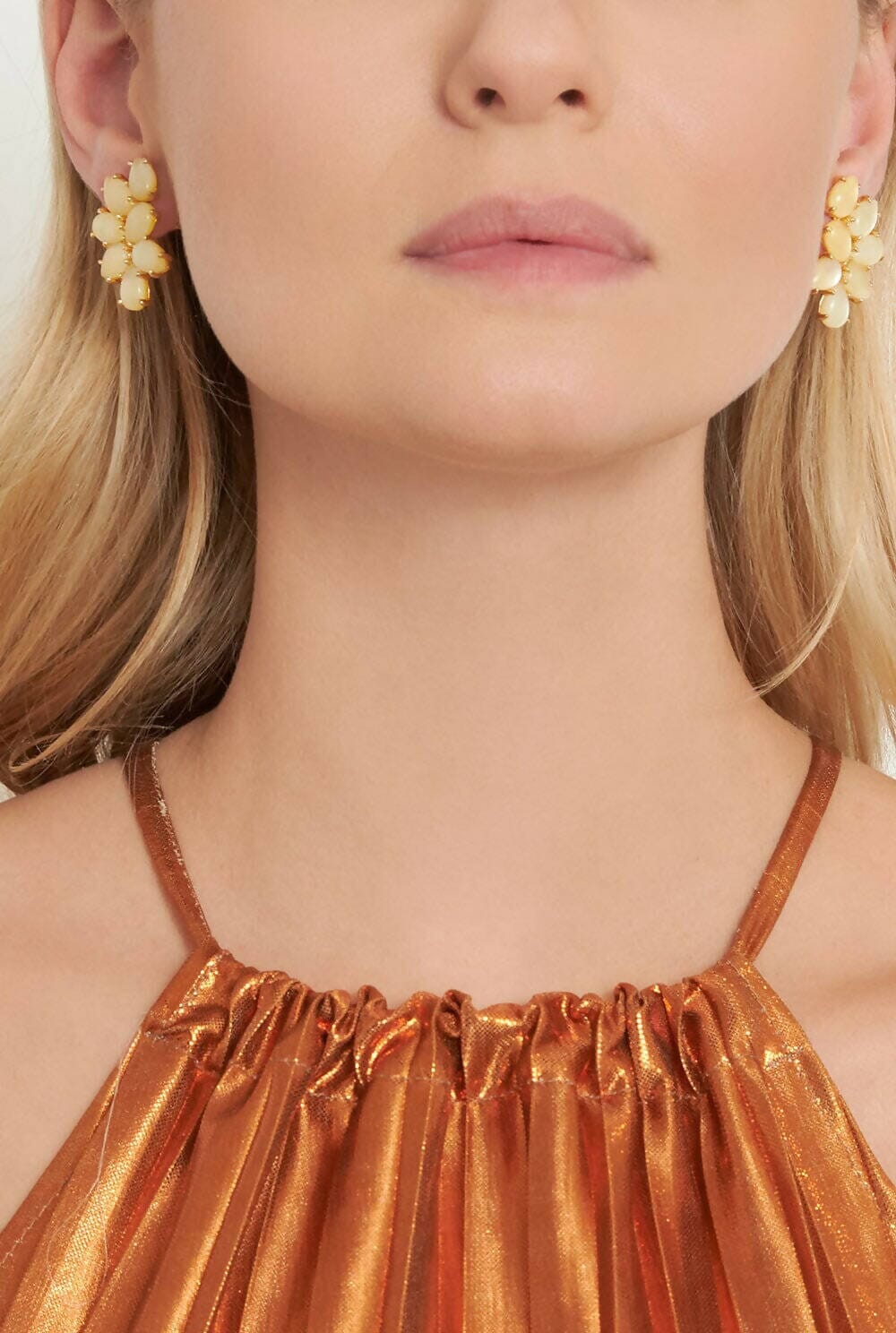 Pendientes Nest Madreperla Dorada Pendientes Coolook