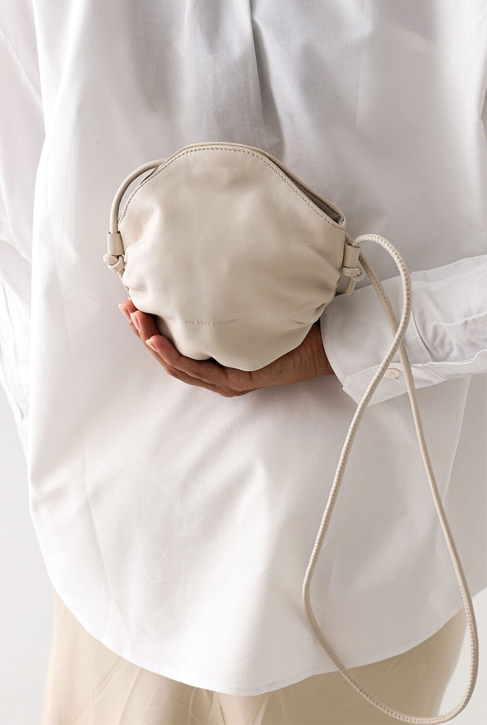 Shell Bag Ivoy Crossbody bags The Villã Concept