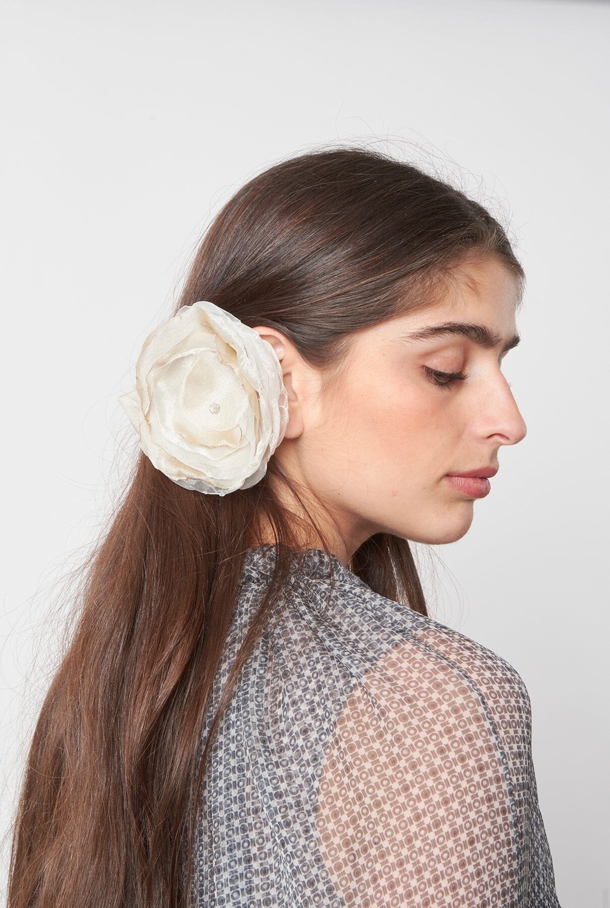 TOCADO BROCHE FLOR DE ORGANZA CALDERA Ornaments Coterelle