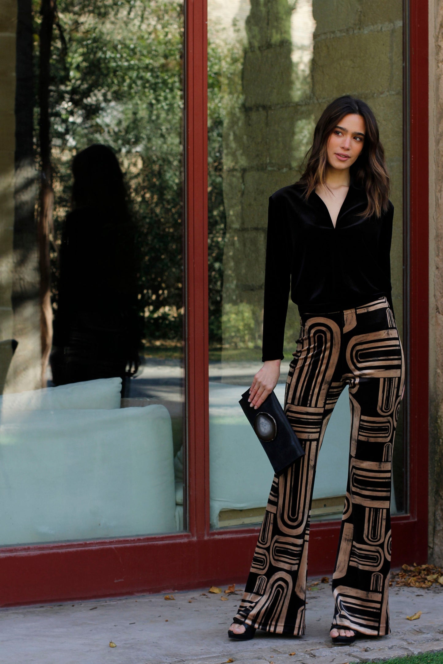 TOP CAMILA TERCIOPELO NEGRO Shirts & Tops Elisa Cortés