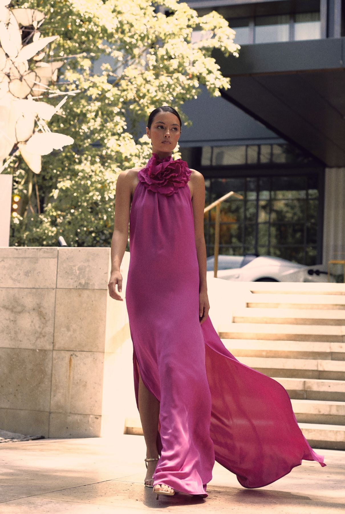 TUNICA HALTER CON FLOR ARTESANAL Dresses Malne