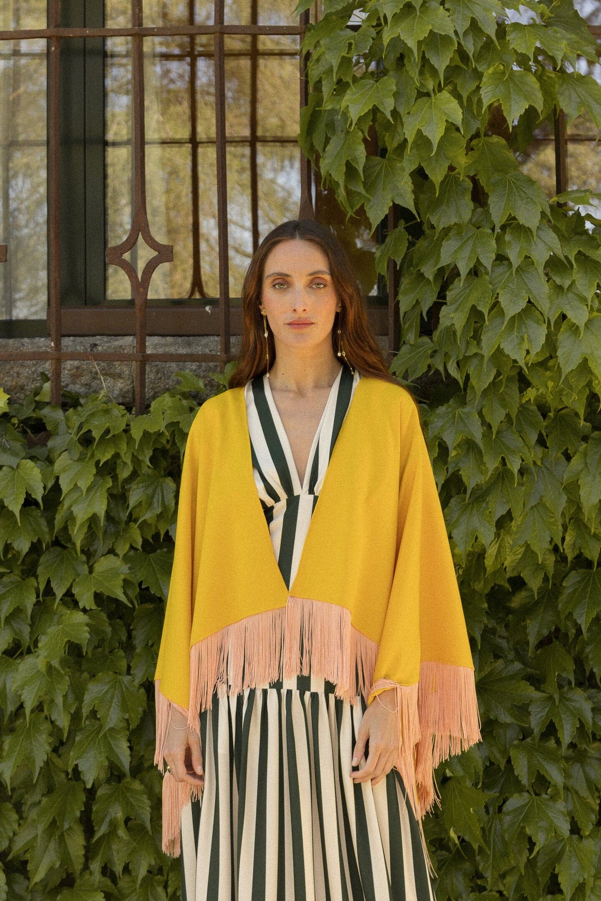 Vestido + Capa Sofía amarillo Dresses Duyos