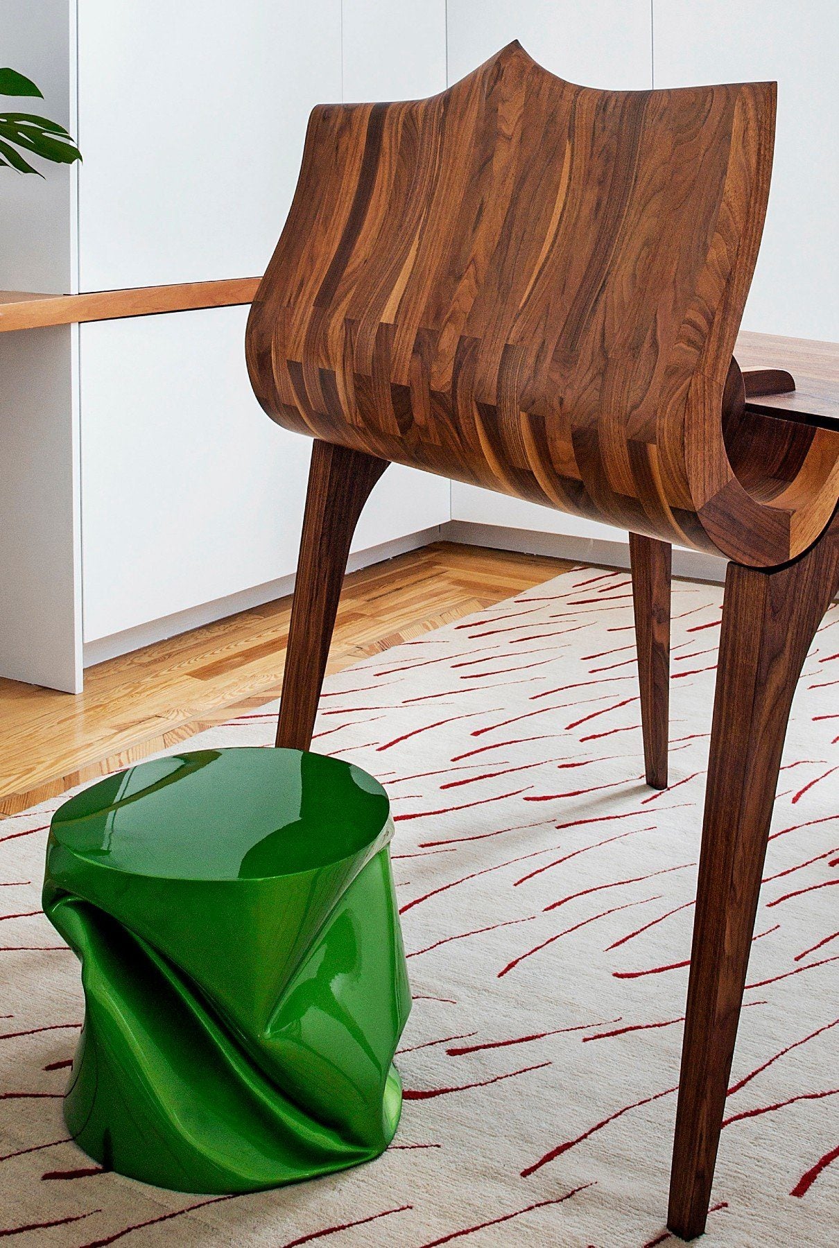 Cubb redondo verde decorative art Inés Benavides