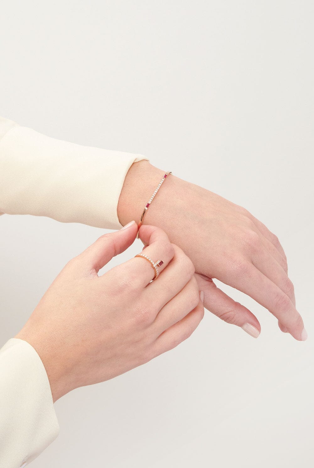 I am Red Arch Bracelet Bracelets Gold & Roses