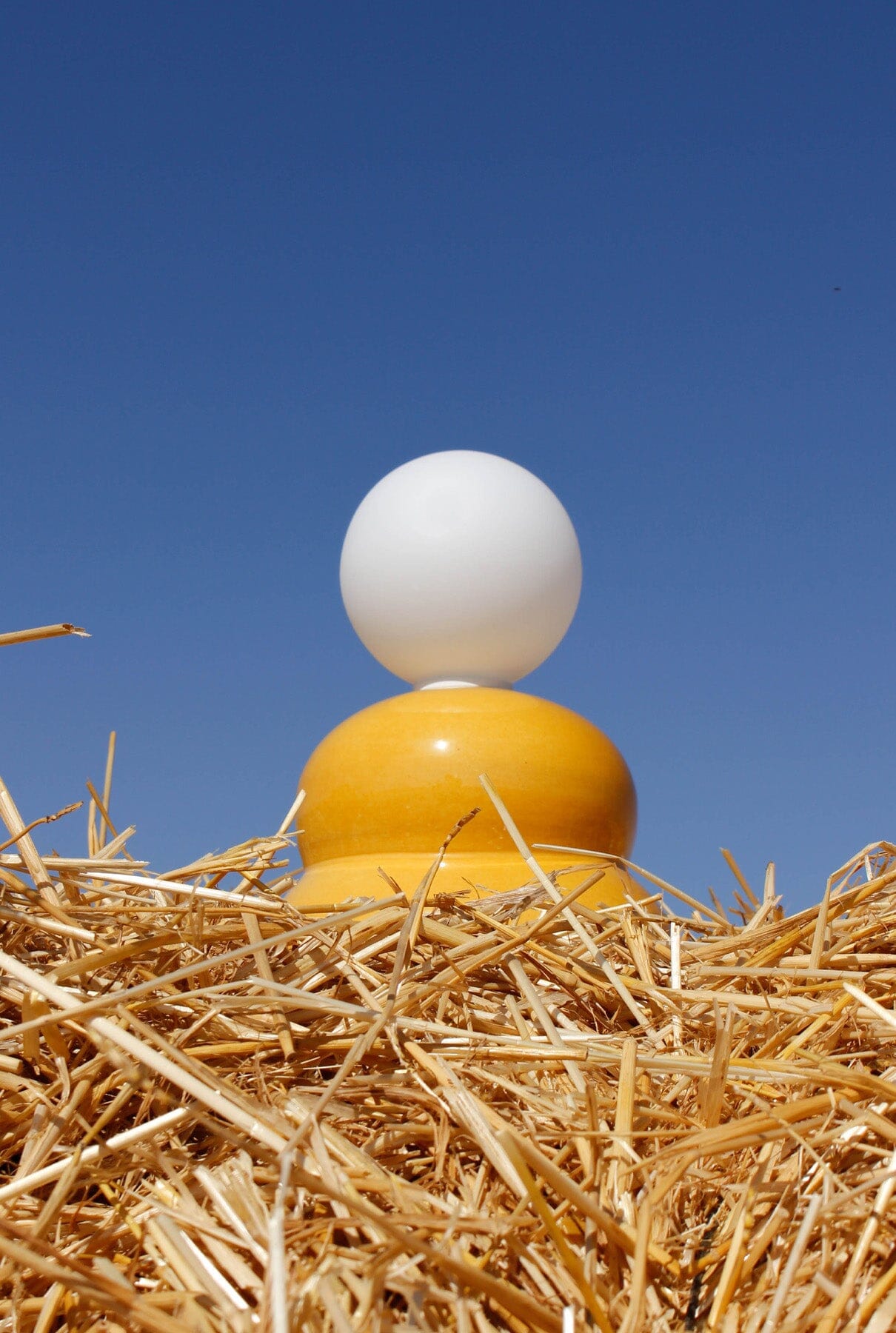 Lámpara de mesa ORBE en amarillo Lighting INMA PEROLI