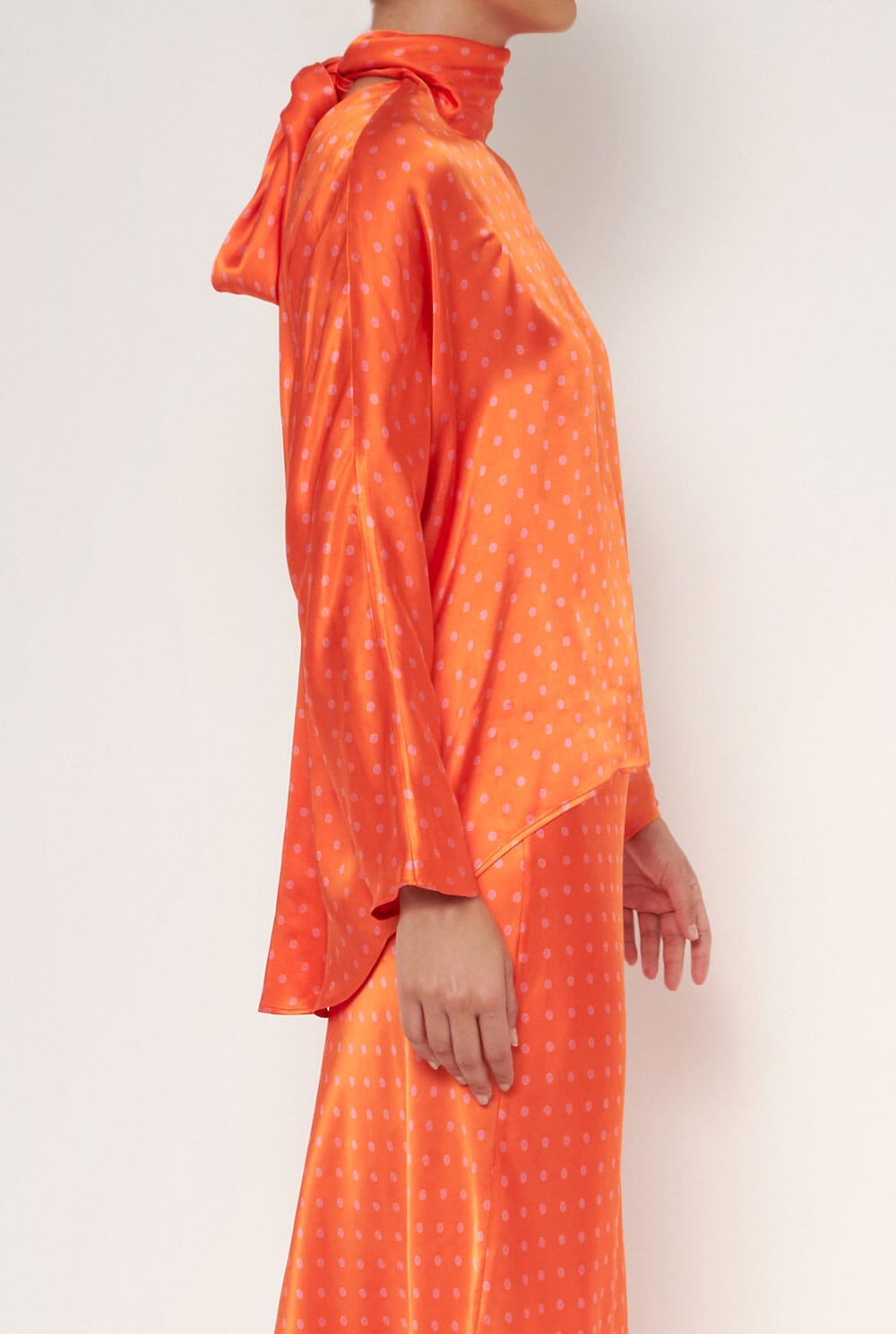 Maxi Blusa Lazo naranja Shirts & blouses Juan Vidal
