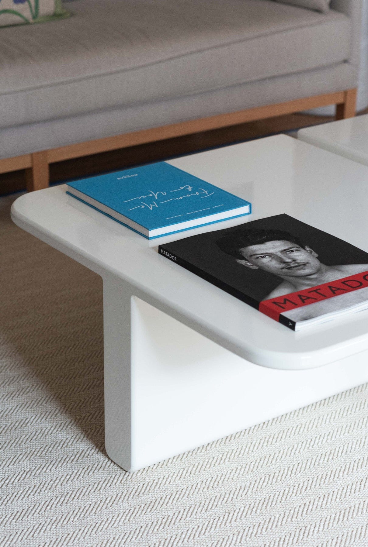 Mesa Adrion muebles The Bilboquet