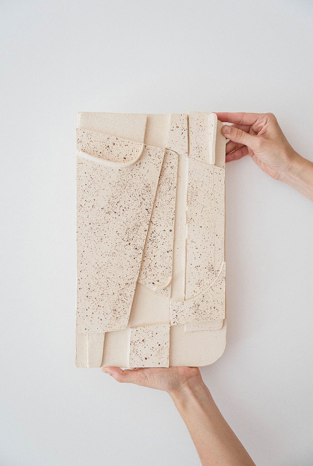 Mural Terra y fang Sculptures Adriana Cabello