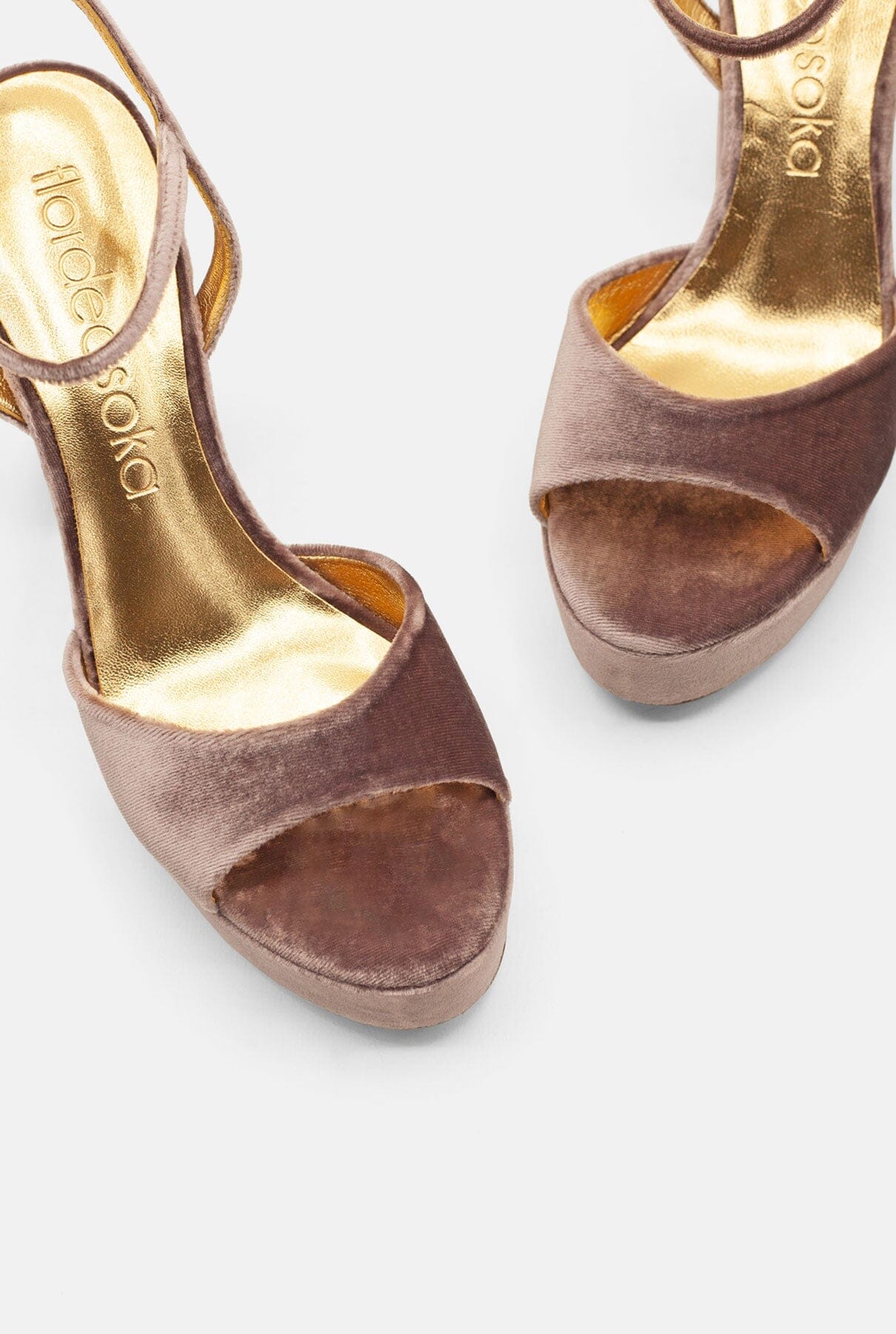 Penelope 11 Pruno Heels Flordeasoka