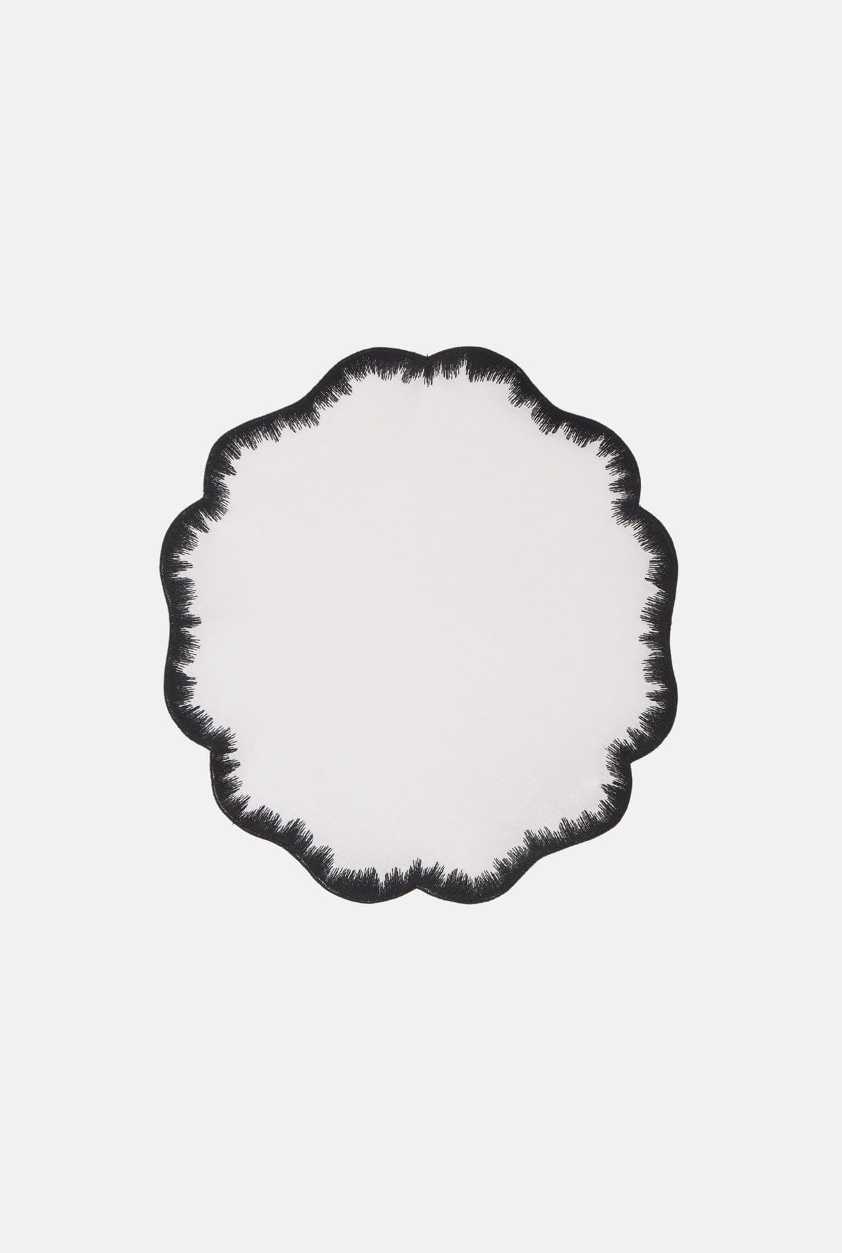 Valver white and black placemat Tablewear Los Encajeros