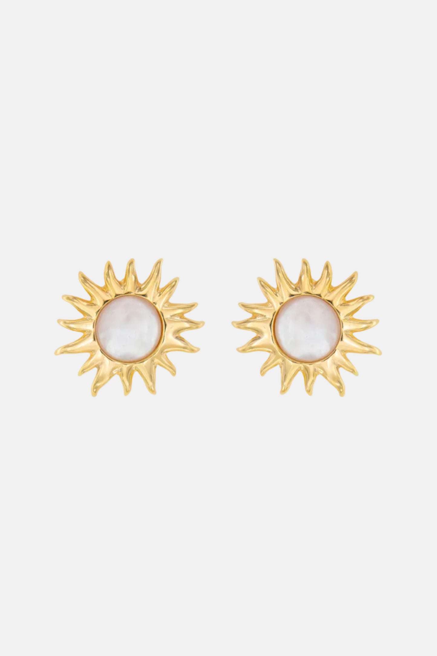 Pendientes Sol Fascinante Madreperla Blanca