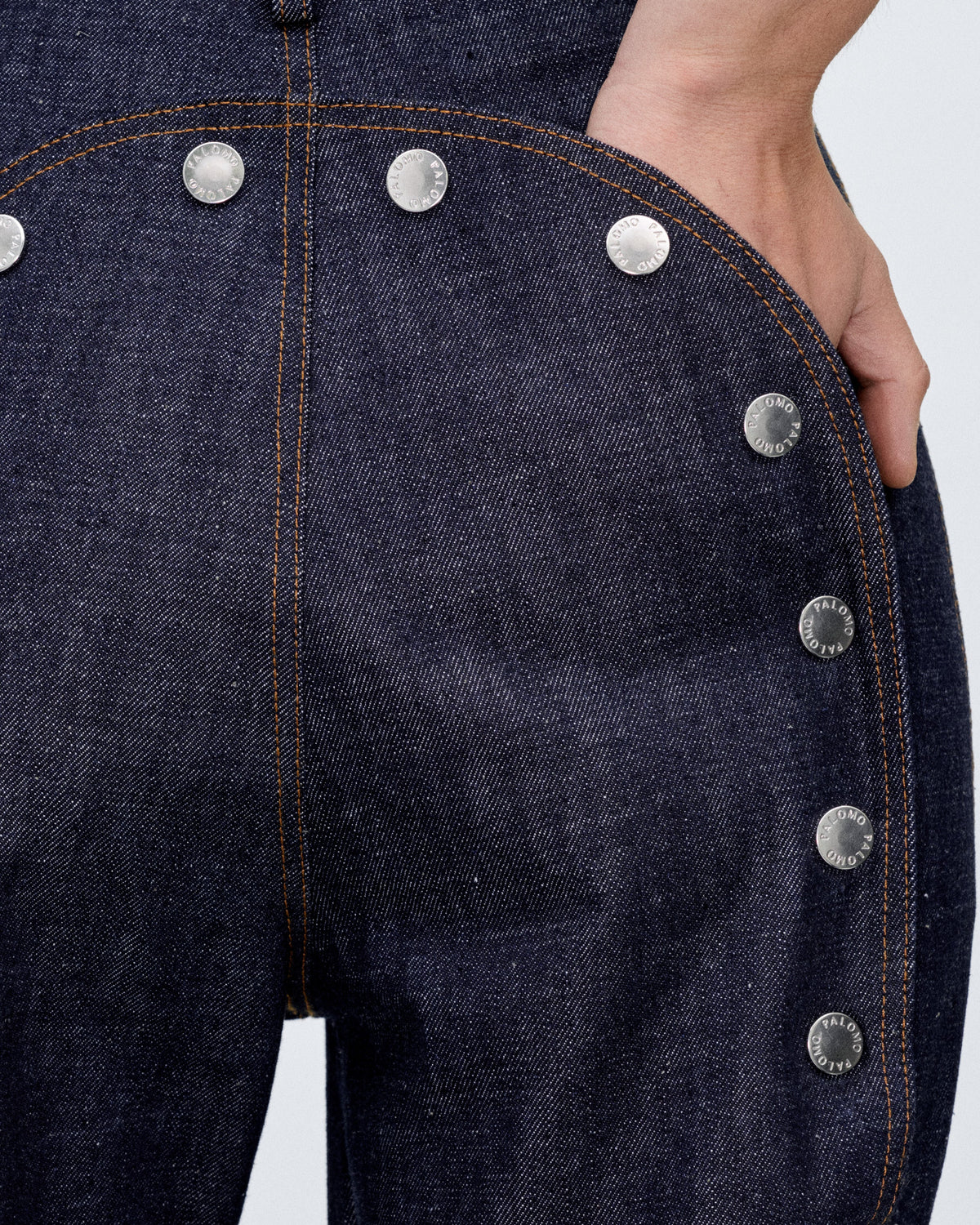 Pantalones acampanados Indigo Ass-Air para mujer