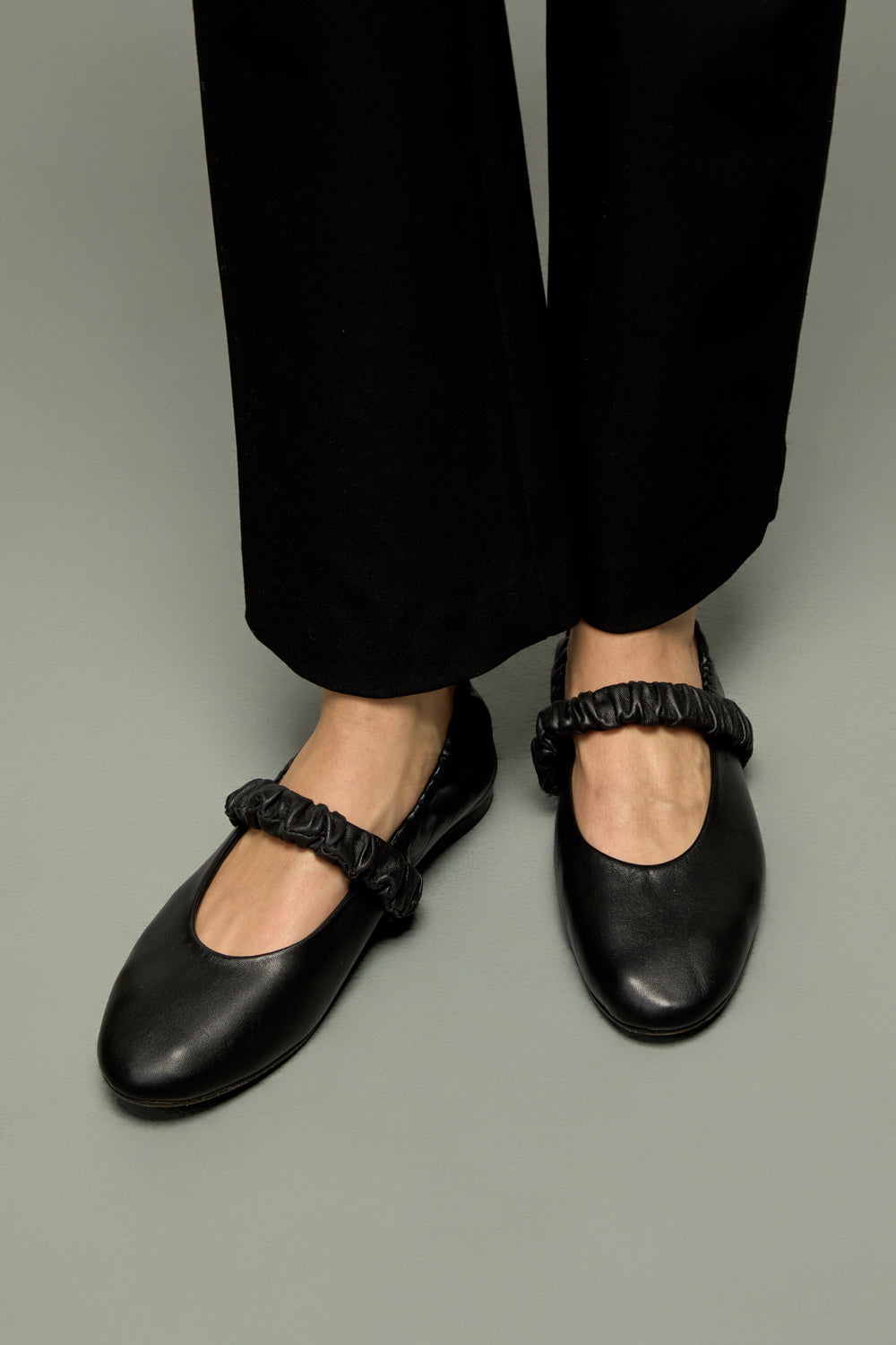 Charlie Ballet Flats in Black Leather