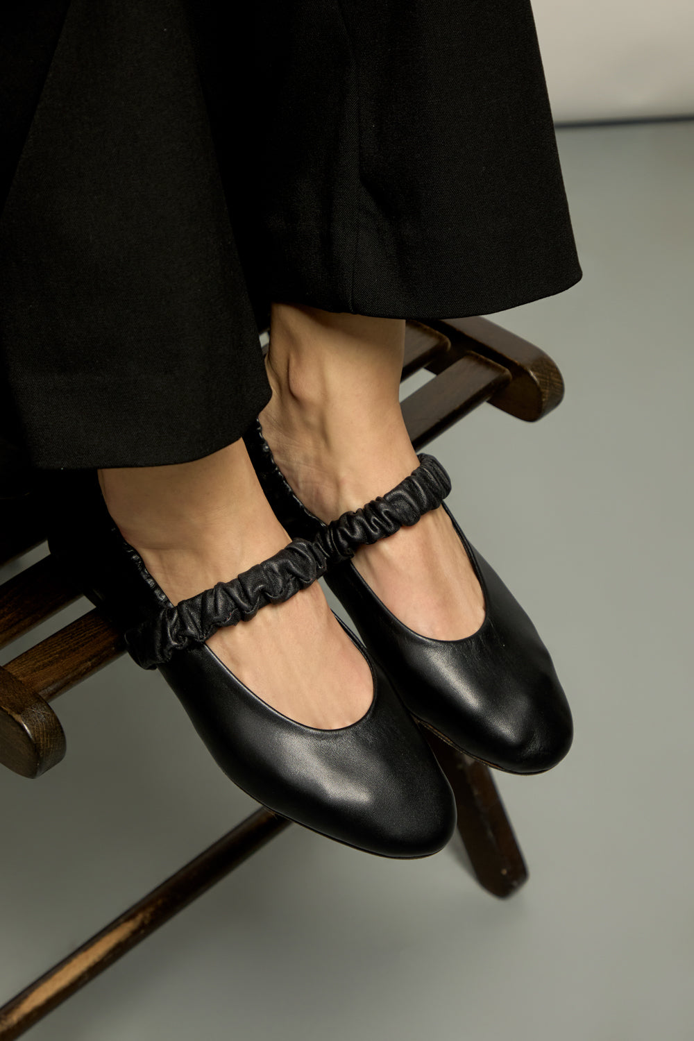 Charlie Ballet Flats in Black Leather
