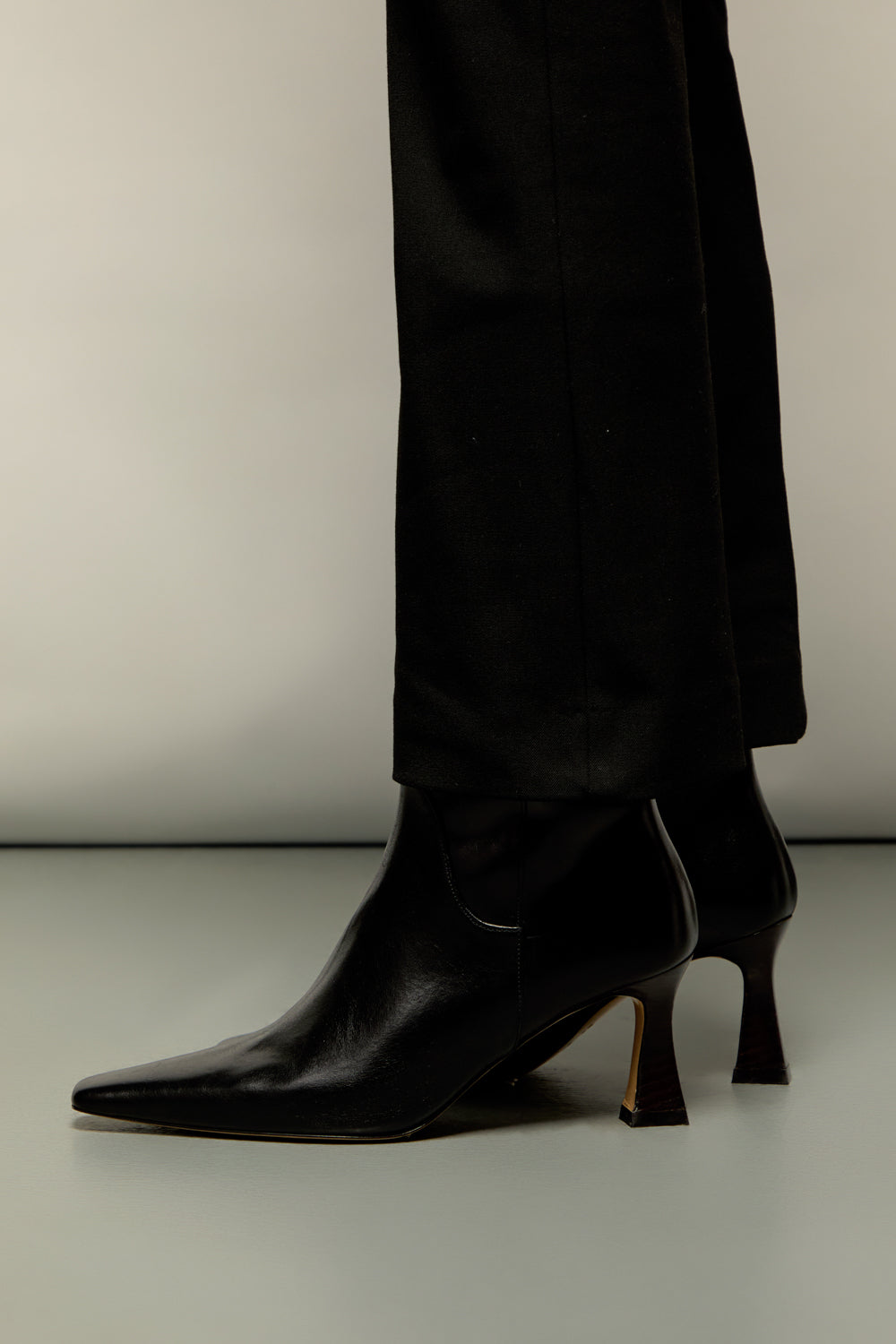Florence Boots in Black Leather