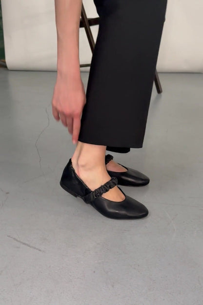 Charlie Ballet Flats in Black Leather