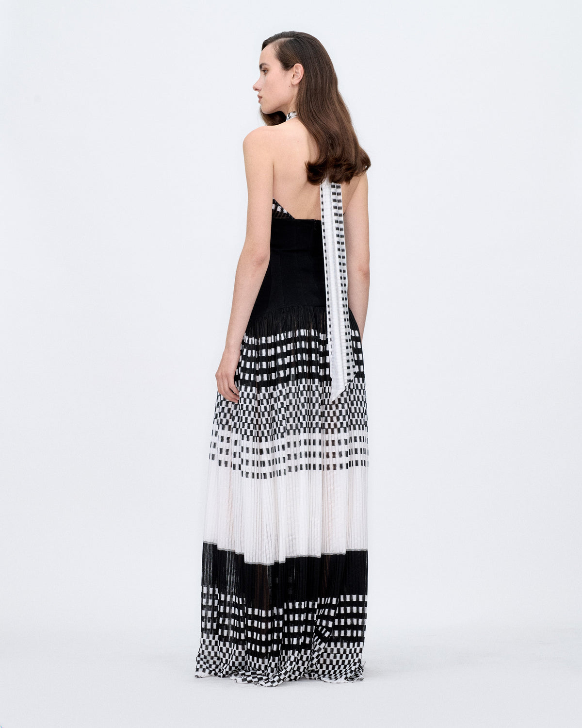 HECHO POR ENCARGO | Vestido largo con cuello halter