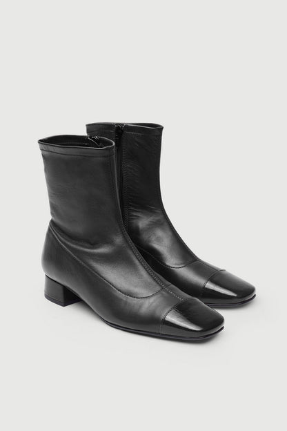 Laurie Ankle Boots Black Leather
