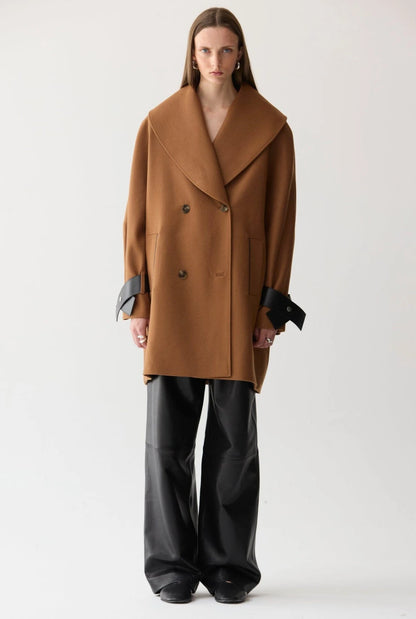 abrigo de lana corto camel Coats Miguel Marinero 