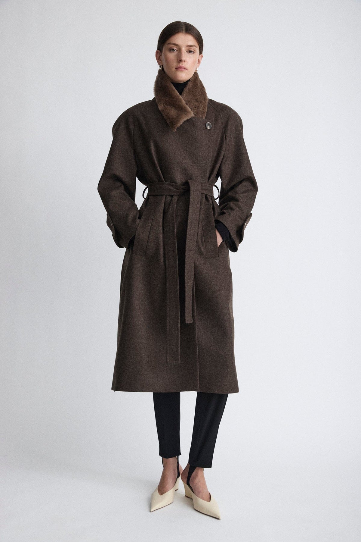 Abrigo de lana envolvente Coats Miguel Marinero 